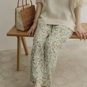 어반 리서치 도어스 플라워 프린트 이지 팬츠