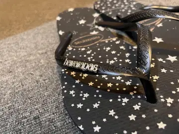 havaianas 블랙 별 패턴 비치 샌들 사이즈 41-42