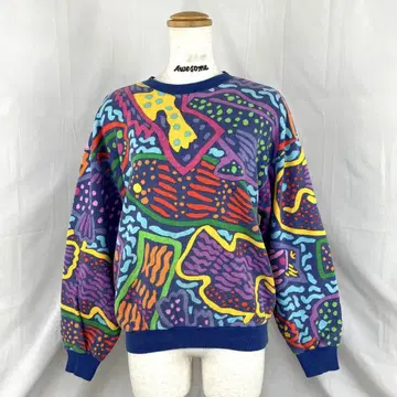 90s used 풀오버 맨투맨 트레이너 기하학 올 패턴 독특한 구제 의류