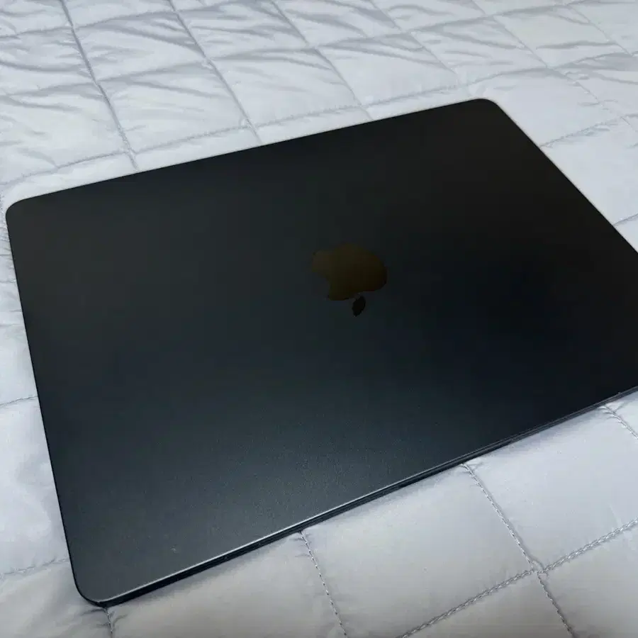 APPLE | 애플 MacBook Air M2 Midnight on Bunjang Global Site.