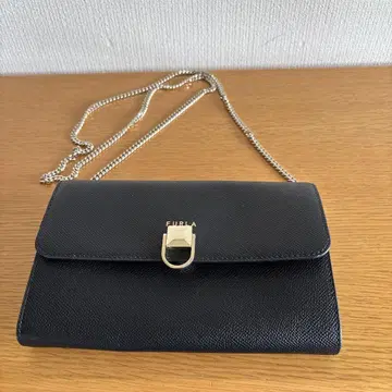 FURLA 블랙 클러치백