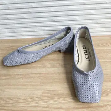 LE TALON 르탈론 펀칭 가죽 발레 슈즈 23.5cm 천연 가죽