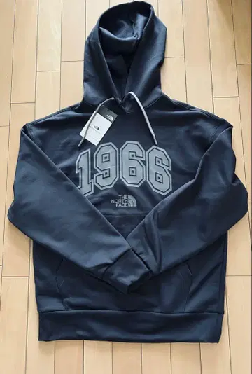 택 포함 새상품 THE NORTH FACE 프린트 후드티