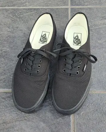 VANS 반스 어센틱 블랙/블랙 스니커즈