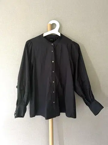 Spick & Span 네이비 긴팔 셔츠