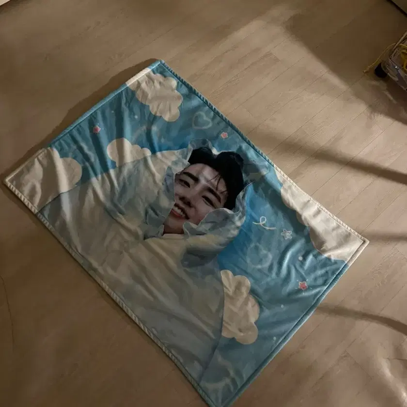 DAY6 | 데이식스 DAY6 Young K Blanket Unofficial Goods WTS