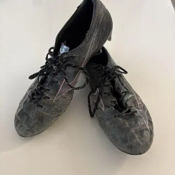 Mizuno Morelia Neo 축구화