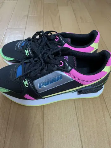 PUMA 블랙 새상품급 25cm