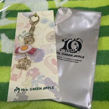 MAGICAL 10 YEARS LANDMARK 랜덤 참 키링