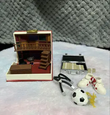 명탐정 코난 미니어처 가구 세트 축구 아이템 포함