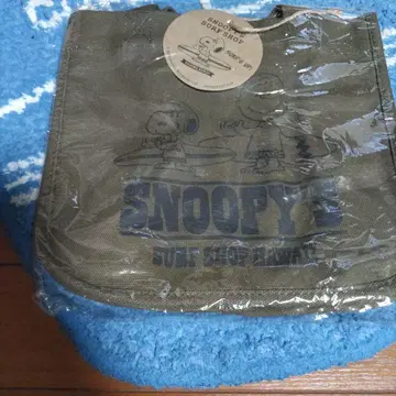 SNOOPYS 서프 샵 토트백