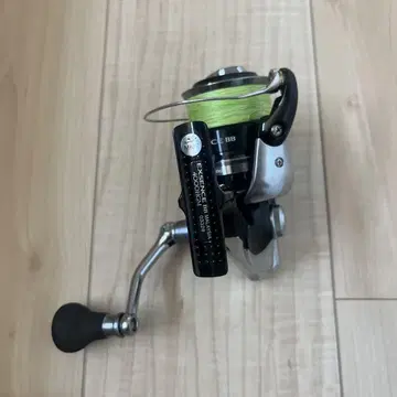 가격 협상 가능 시마노 에센스BB 4000HGM 스피닝 릴