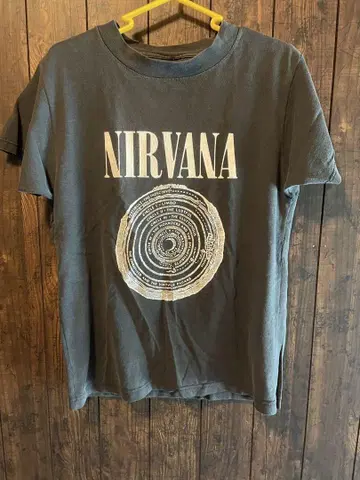 vintage 90s nirvana vestibule 티셔츠