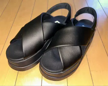 컨버스 츄이 PC 샌들 통굽 24cm 블랙 Converse