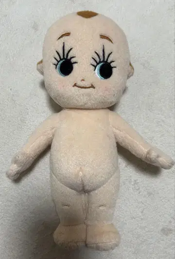 kewpie 봉제인형