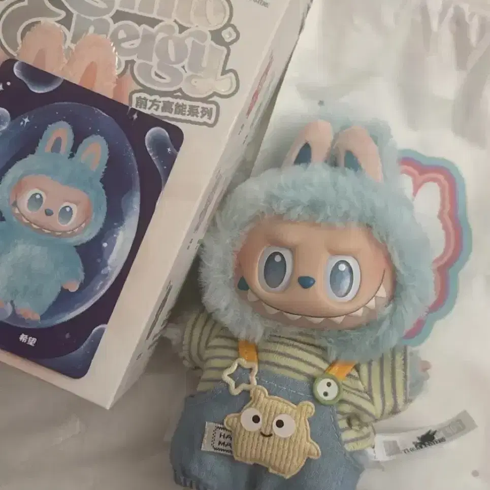 labubu 新作　hope Labubu The Monsters Big into Energy Series Vinyl Plush