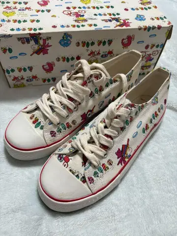 레어 미사용 새상품 미즈모리 아도 스니커즈 23.5cm