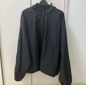 *가격 재인하* aere nylon zip jacket
