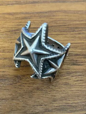 Cody Sanderson 3 interlocking star