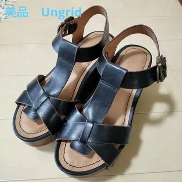 Ungrid 웨지솔 샌들