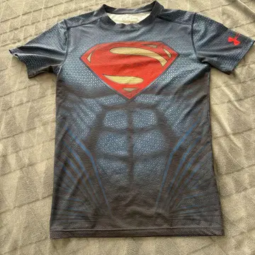 Under Armour 슈퍼맨 티셔츠 XL 이너