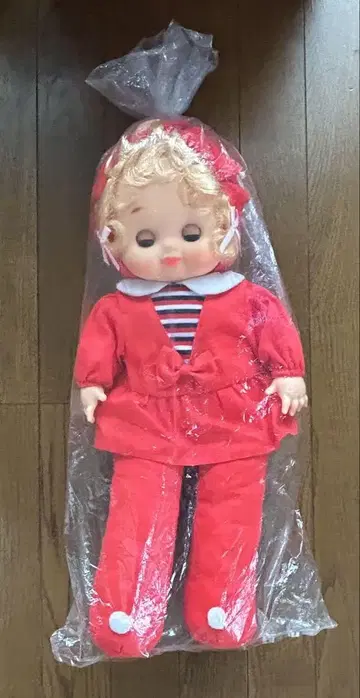 쇼와 레트로 인형 오사게짱