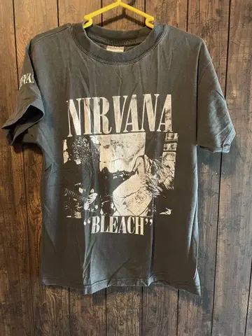 vintage nirvana bleach 티셔츠 커트 코베인