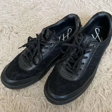 호킨스 스니커즈