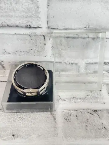 A184 손목시계 Calvin Klein CK 캘빈클라인 뱅글