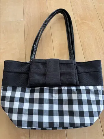 natural beauty basic 체크 무늬 핸드백 중형