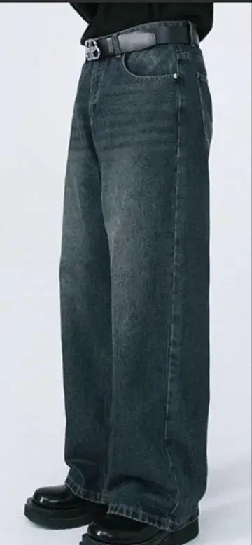루즈 배기 데님 팬츠