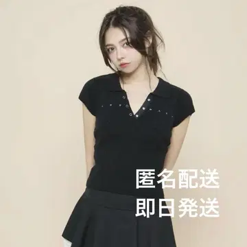 Lindsay logo tops black