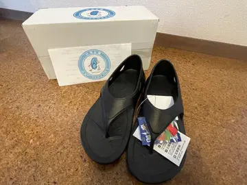 새상품 대만 조깅 샌들 뒷꿈치 있음 24cm