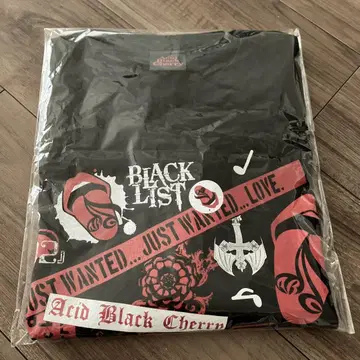새상품 Acid Black Cherry 티셔츠