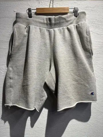 Champion REVERSE WEAVE 그레이 숏팬츠