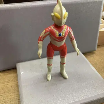 울트라맨 조피