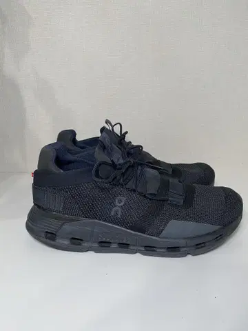 남성용 On Cloudnova 블랙 28.5cm 스니커즈