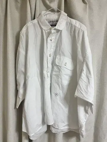 INDIVIDUALIZED SHIRTS 드롭 숄더 화이트 셔츠