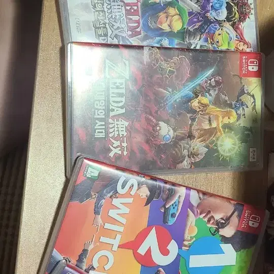 NINTENDO | 닌텐도 Nintendo Switch Zelda and 5 Game Chips on