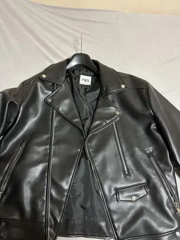 ZARA 블랙 라이더 자켓