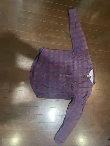 GAP 빨간색과 파란색 체크 무늬 긴팔 셔츠