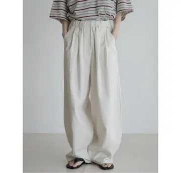 미사용 새상품 NOKCHA [ 예약 판매 ] oval easy pants