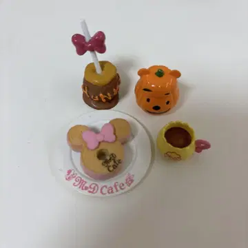 리멘트 미니어처 디즈니 푸우 미니