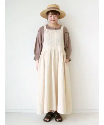 [ Samansa Mos2 ] 레이스 장식 민소매 원피스 아이보리
