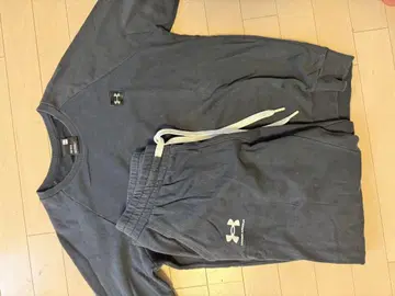 Under Armour 다크 그레이 맨투맨 세트 XL 사이즈