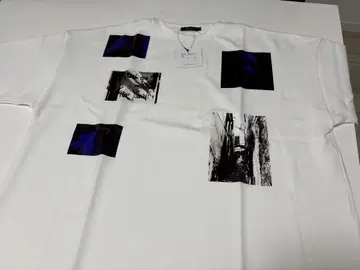 G.O.C. 그래픽 프린트 티셔츠 화이트