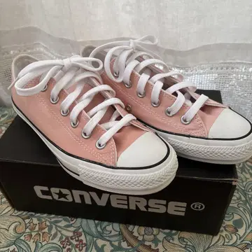 [새상품급] CONVERSE 핑크 스니커즈 USA 5 JPN 24