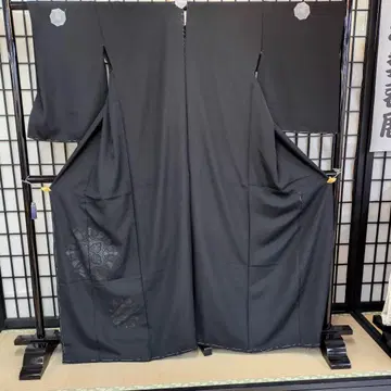 일본제 순수 실크 블랙 기모노 처분 상품