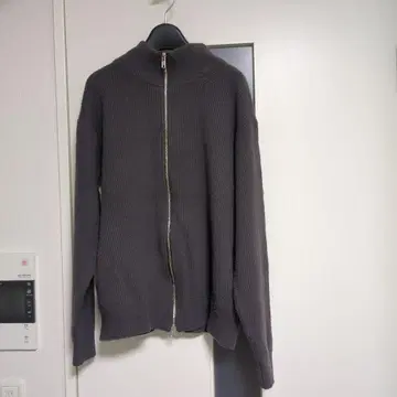 UNITED ARROWS 다크 그레이 집업 스웨터