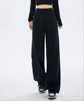 Mela SLASH SWEAT PANTS 블랙 M 사이즈 새상품